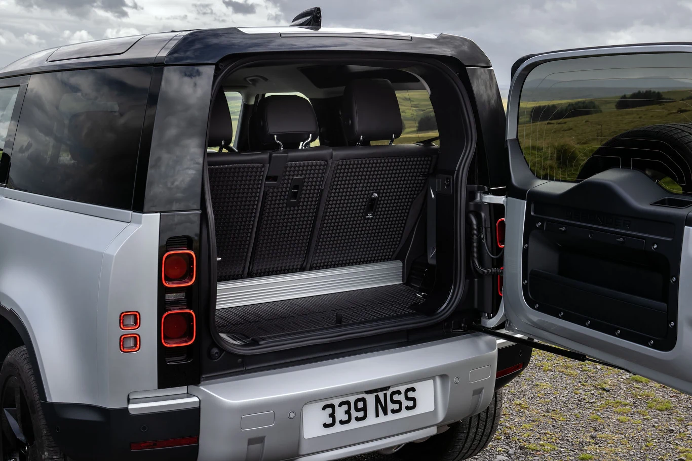 Land Rover Defender Land Rover Defender