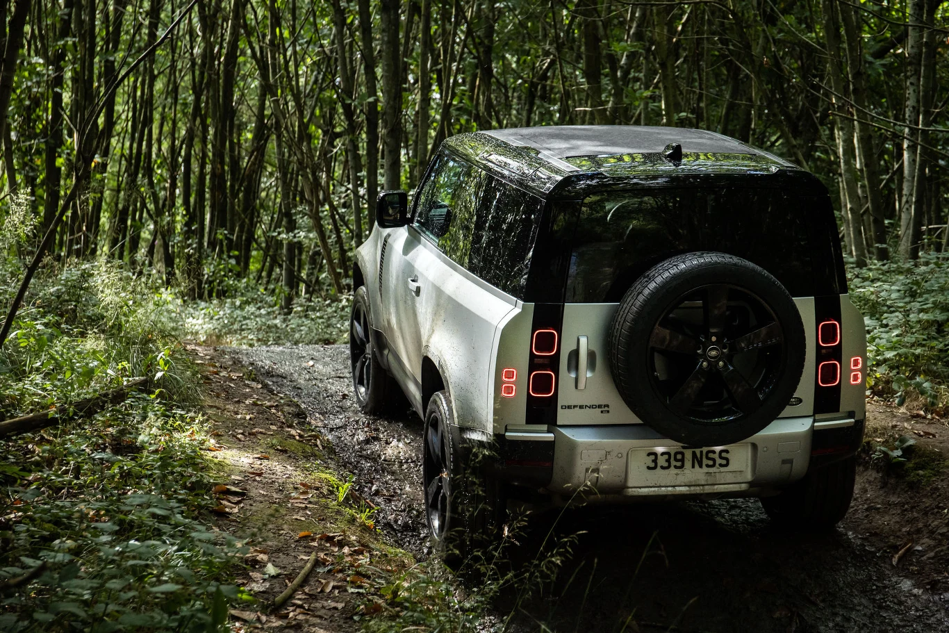 Land Rover Defender Land Rover Defender