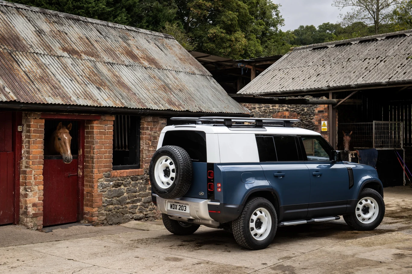 Land Rover Defender Land Rover Defender