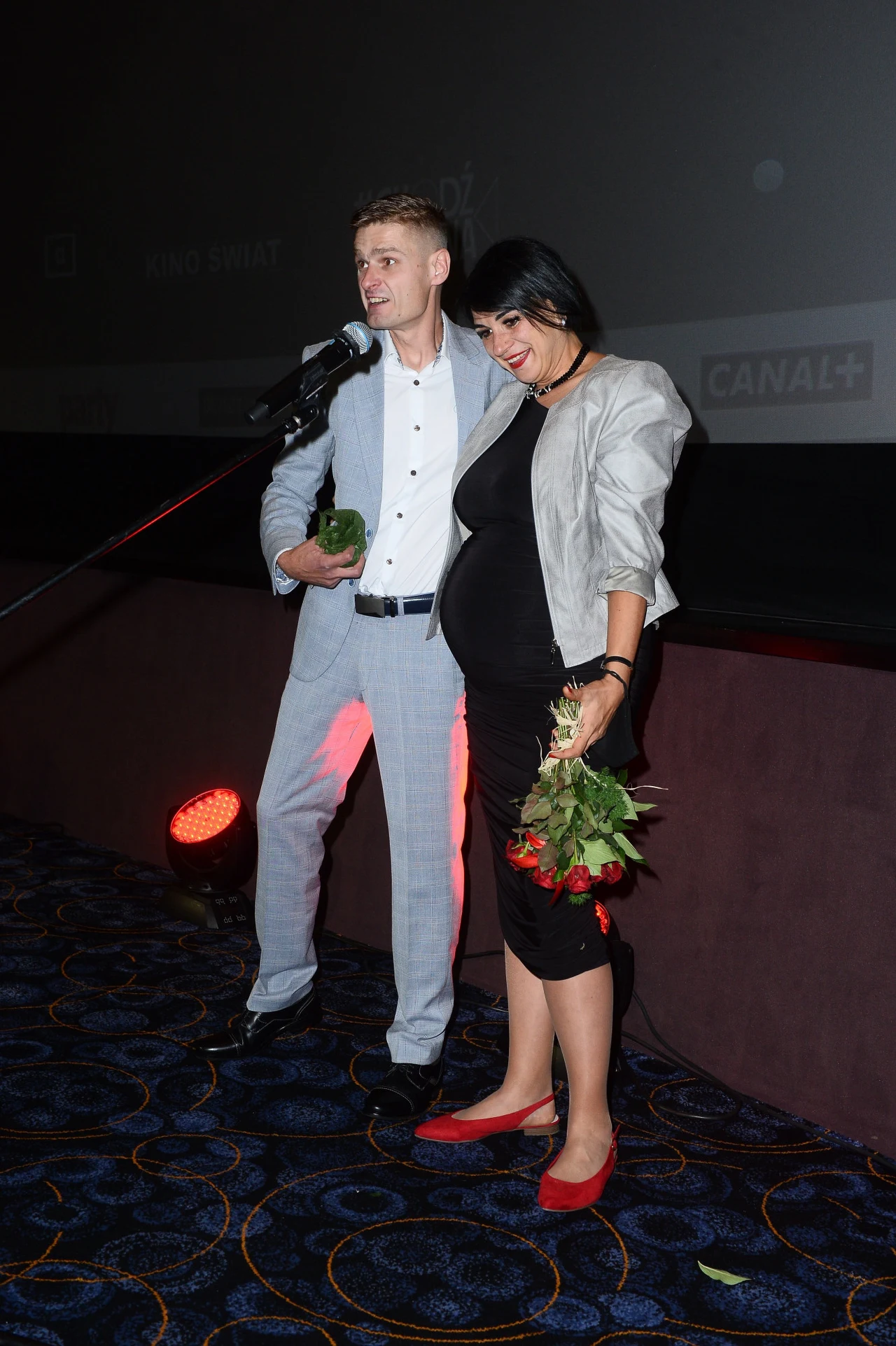 Przed Sądem Okręgowym w Opolu toczy się postępowanie o odszkodowanie i zadośćuczynienie za niesłuszny wyrok i odbywaną karę więzienia. Pełnomocnik Komendy żąda 18 milionów. Przed Sądem Okręgowym w Opolu toczy się postępowanie o odszkodowanie i zadośćuczynienie za niesłuszny wyrok i odbywaną karę więzienia. Pełnomocnik Komendy żąda 18 milionów.