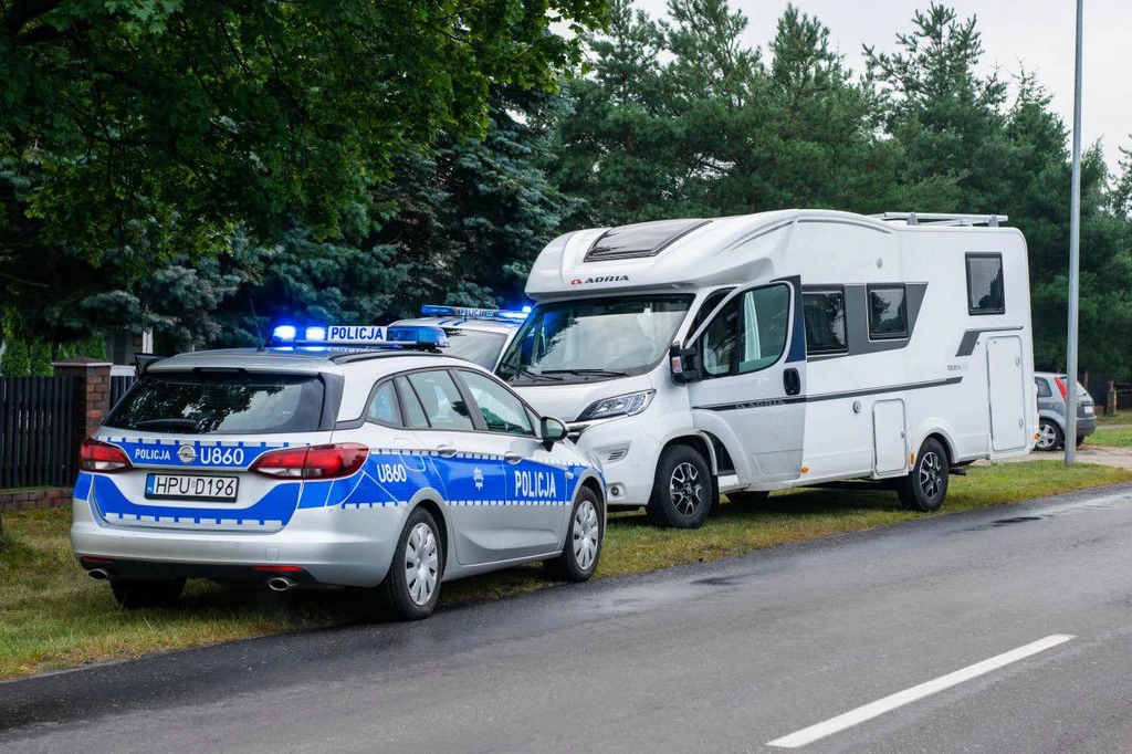 Przestępcy kradli chętnie m.in. kampery