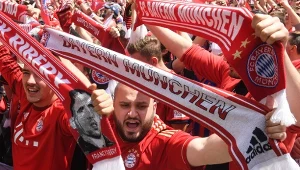 Bayern nie będzie płakał za „Lewym”? Mocne wejście!