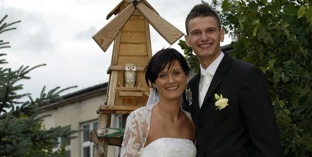 Arkadiusz i Agnieszka Gołasiowie wzięli ślub w kościele pw .Maksymiliana Marii Kolbego Arkadiusz i Agnieszka Gołasiowie wzięli ślub w kościele pw .Maksymiliana Marii Kolbego