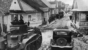 Związek Sowiecki napada na Polskę