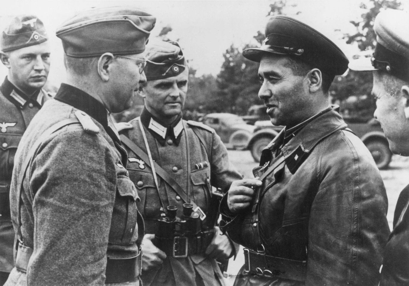 28 września 1939 roku zawarty został "Traktat Sowiecko-Niemiecki o Granicy i Przyjaźni", któremu towarzyszyły tajne protokoły dodatkowe. We wstępie do traktatu stwierdzano: "Rząd Rzeszy Niemieckiej i rząd ZSRS uznają, po upadku dotychczasowego państwa polskiego, za wyłącznie swoje zadanie przywrócenie na tym terenie pokoju i porządku oraz zapewnienie żyjącym tam narodom spokojnej egzystencji, zgodnej z ich narodowymi odrębnościami".
