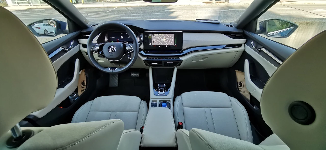 Hybrydowa skoda octavia