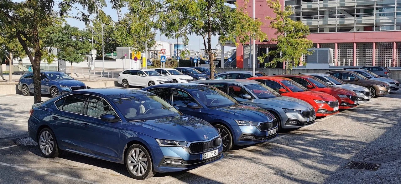 Hybrydowa skoda octavia