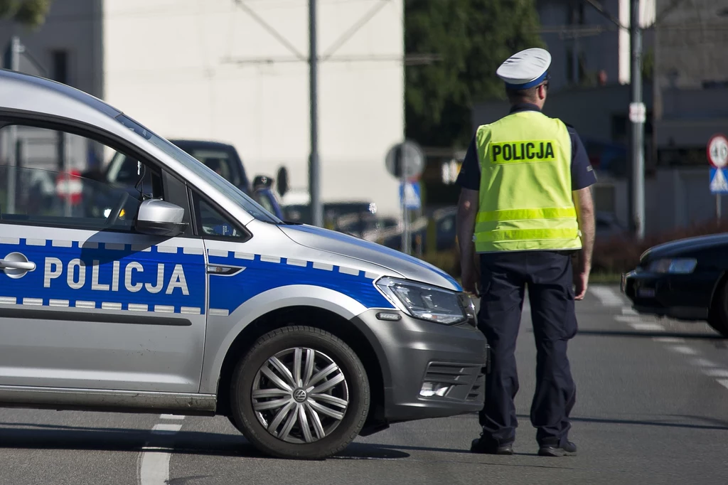 Pijany 38-latek jechał prawie 160 km/h w terenie zabudowanym, zdjęcie ilustracyjne Pijany 38-latek jechał prawie 160 km/h w terenie zabudowanym, zdjęcie ilustracyjne