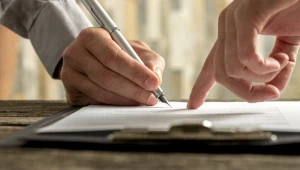 Pomyśl o tych rzeczach, zanim podpiszesz umowę najmu