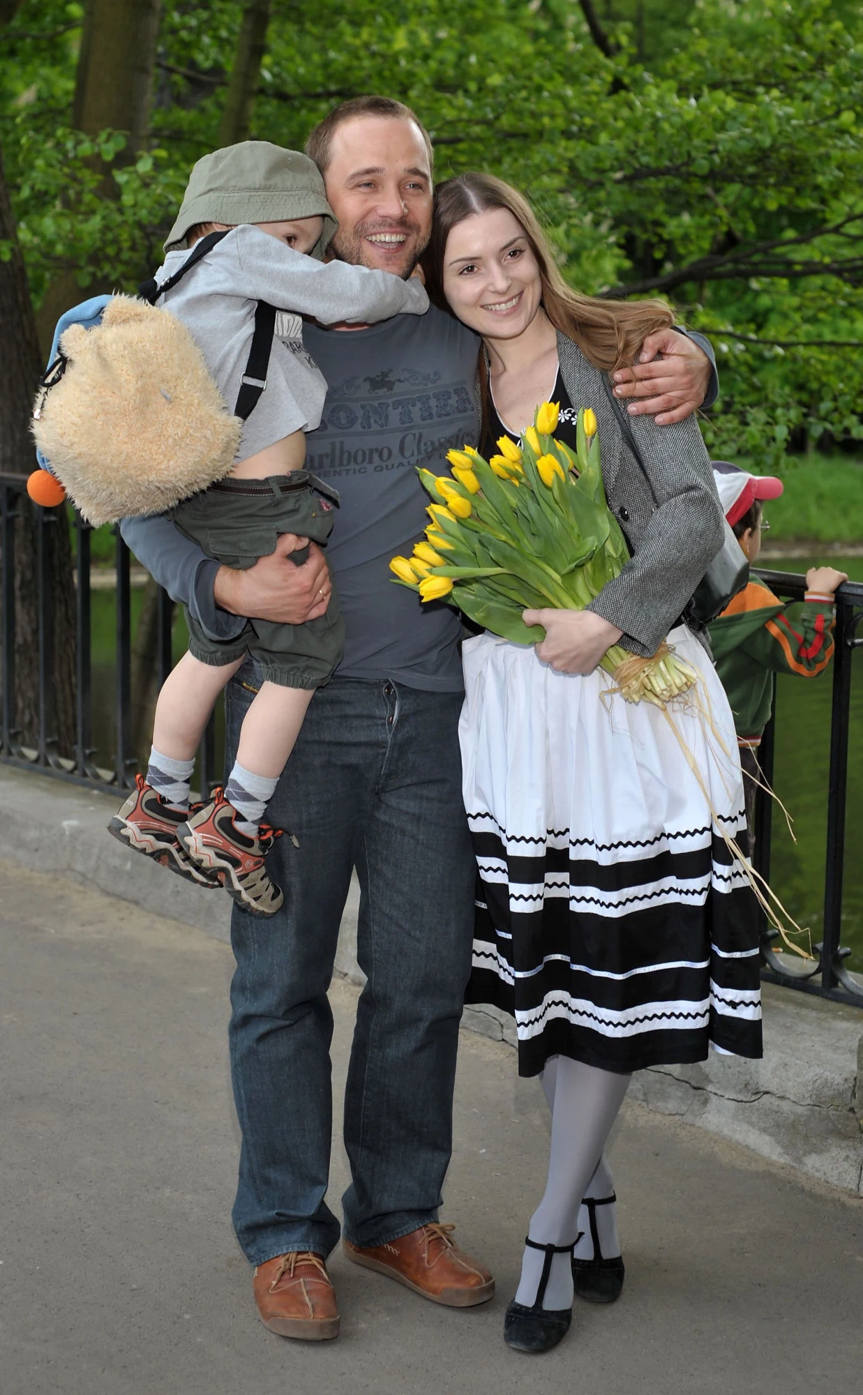 Łukasz Nowicki z Haliną i synem (2008 r.)