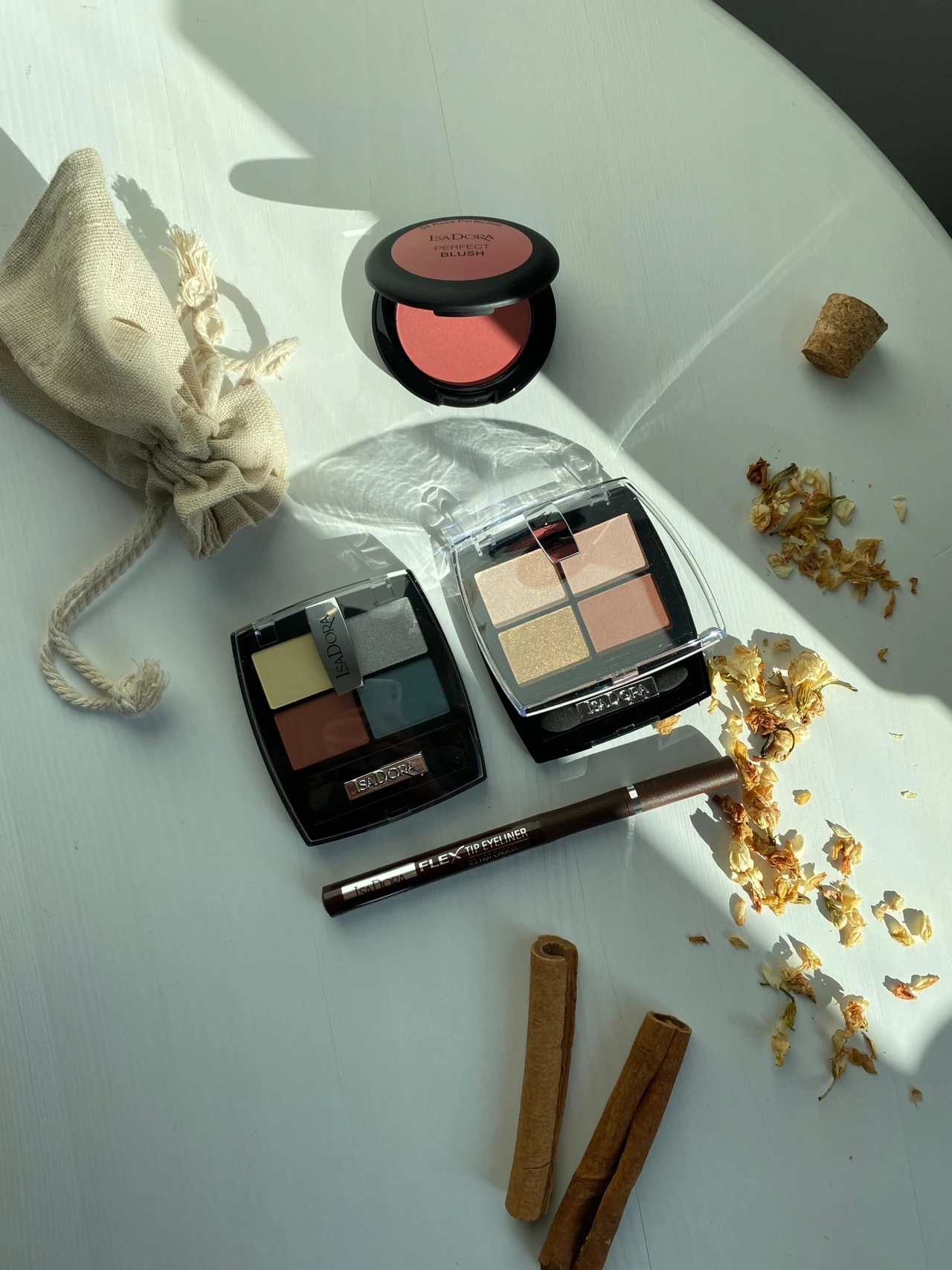 Kolekcja Autumn Make-Up 2020 od IsaDory! Kolekcja Autumn Make-Up 2020 od IsaDory!