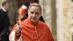 Papież przyjął zrzeczenie się praw kardynała przez Giovanniego Angelo Becciu