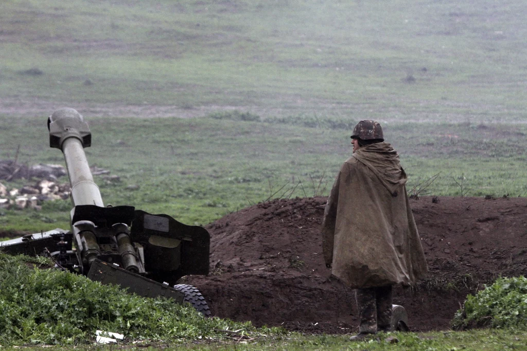 Azerbejdżan i Armenia wzajemnie oskarżają się o eskalację sytuacji Azerbejdżan i Armenia wzajemnie oskarżają się o eskalację sytuacji