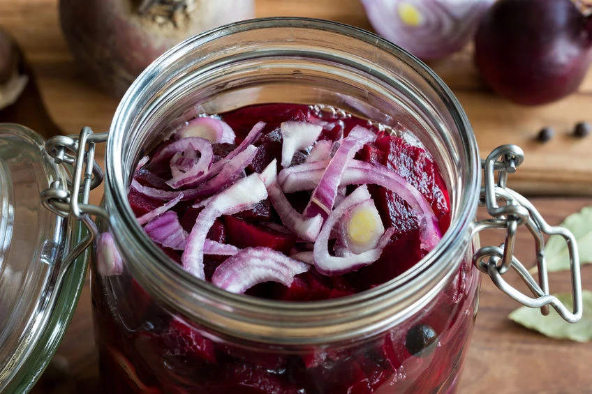 Kisić można nie tylko kapustę czy ogórki, ale również paprykę, pomidory, buraki czy rzodkiewkę