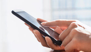 Klienci Santandera namierzani. Dostają takie niepokojące SMS-y
