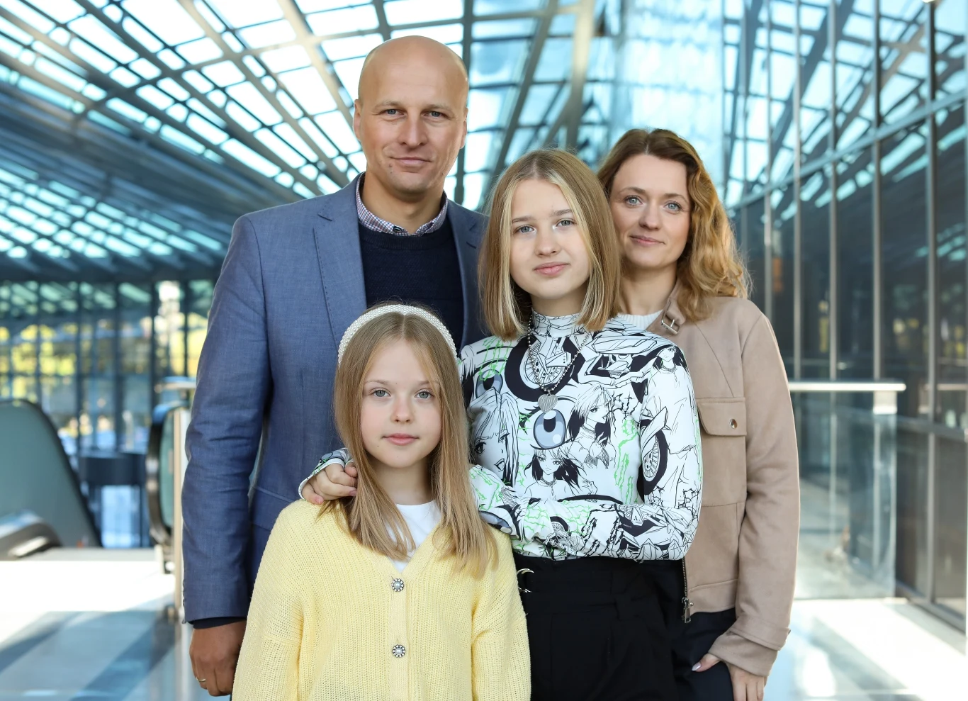 Ala Tracz z siostrą Olą i rodzicami Ala Tracz z siostrą Olą i rodzicami