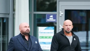 Tomasz Oświeciński (P) nie chce już grać w filmach Patryka Vegi (L)