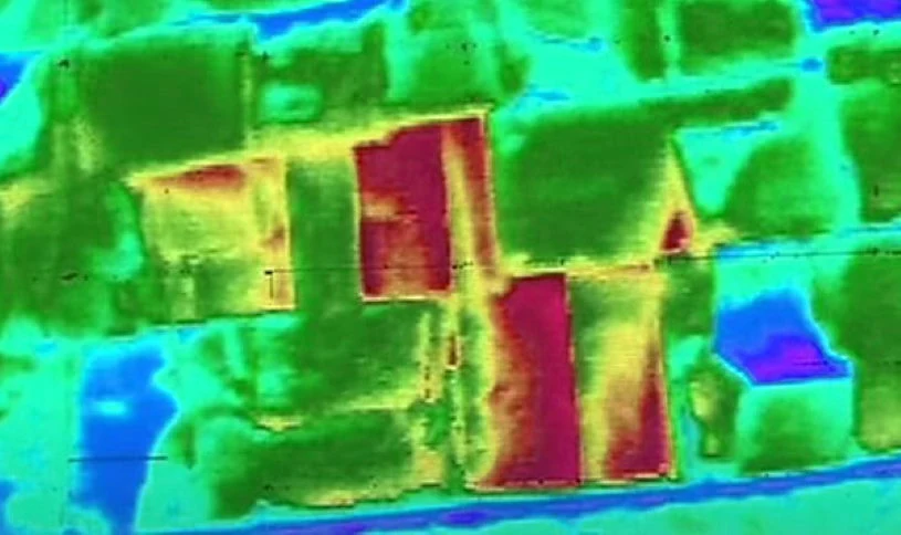 Anomalie termiczne zanotowane przez egipskie Ministerstwo Starożytności w cegłach Wielkiej Piramidy Anomalie termiczne zanotowane przez egipskie Ministerstwo Starożytności w cegłach Wielkiej Piramidy