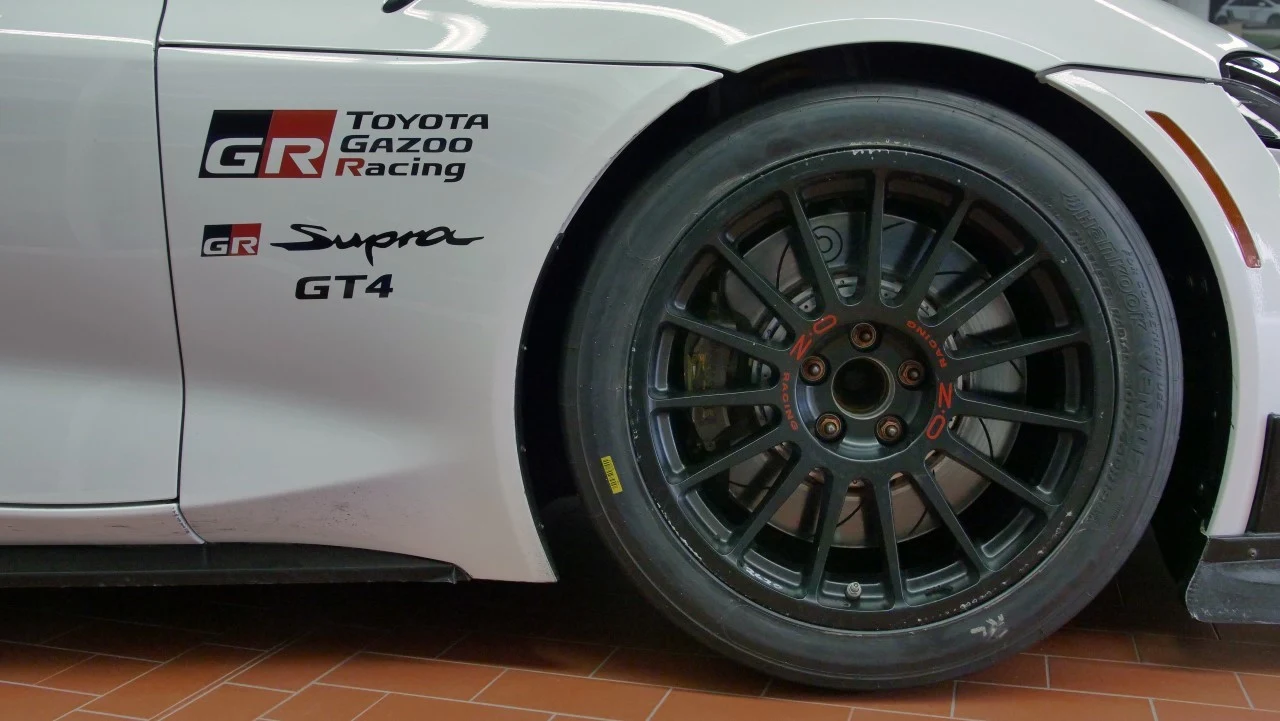 Tak powstaje Toyota GR Supra GT4