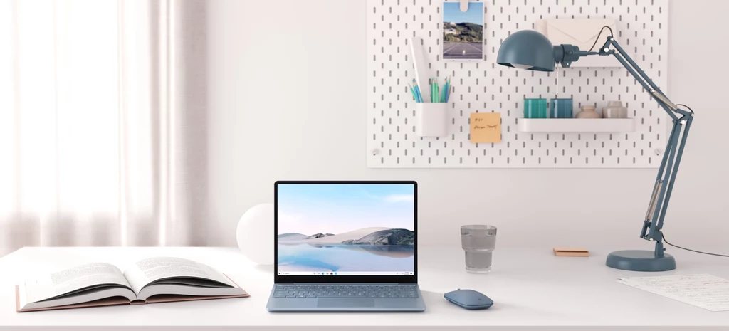 Surface Laptop Go 