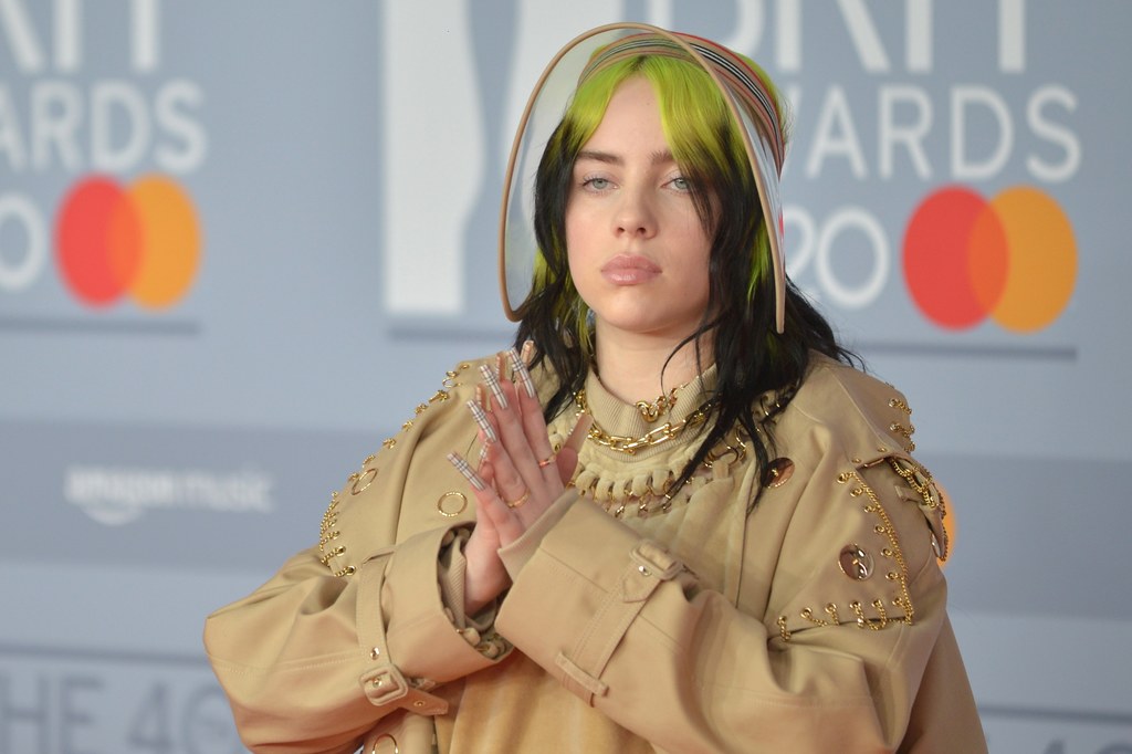 Billie Eilish wypuściła teledysk do nowego filmu o przygodach Jamesa Bonda