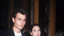 Winona Ryder 

Winona to prawdziwa ikona lat 90.! Wychowywała się w komunie hippisów w Kalifornii, więc jej potrzeba wolności i niezależności nikogo nie dziwi. Mówi się, że to ona wprowadziła grunge na czerwony dywan, gdy na oscarowej gali pojawiła się w sukience za 10 dolarów, z pobliskiego second handu. 