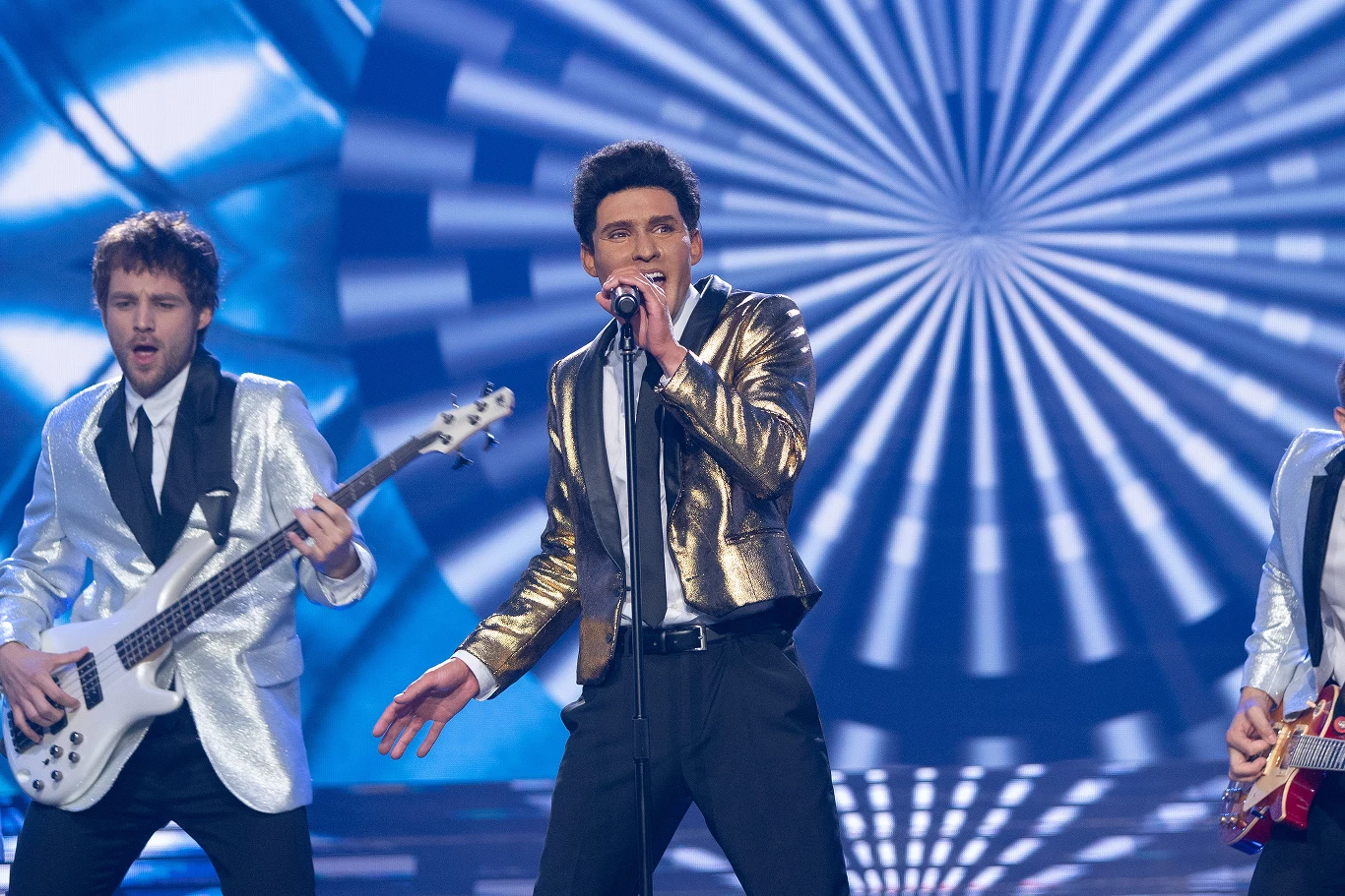 Filip Girłacz jako Bruno Mars Filip Girłacz jako Bruno Mars