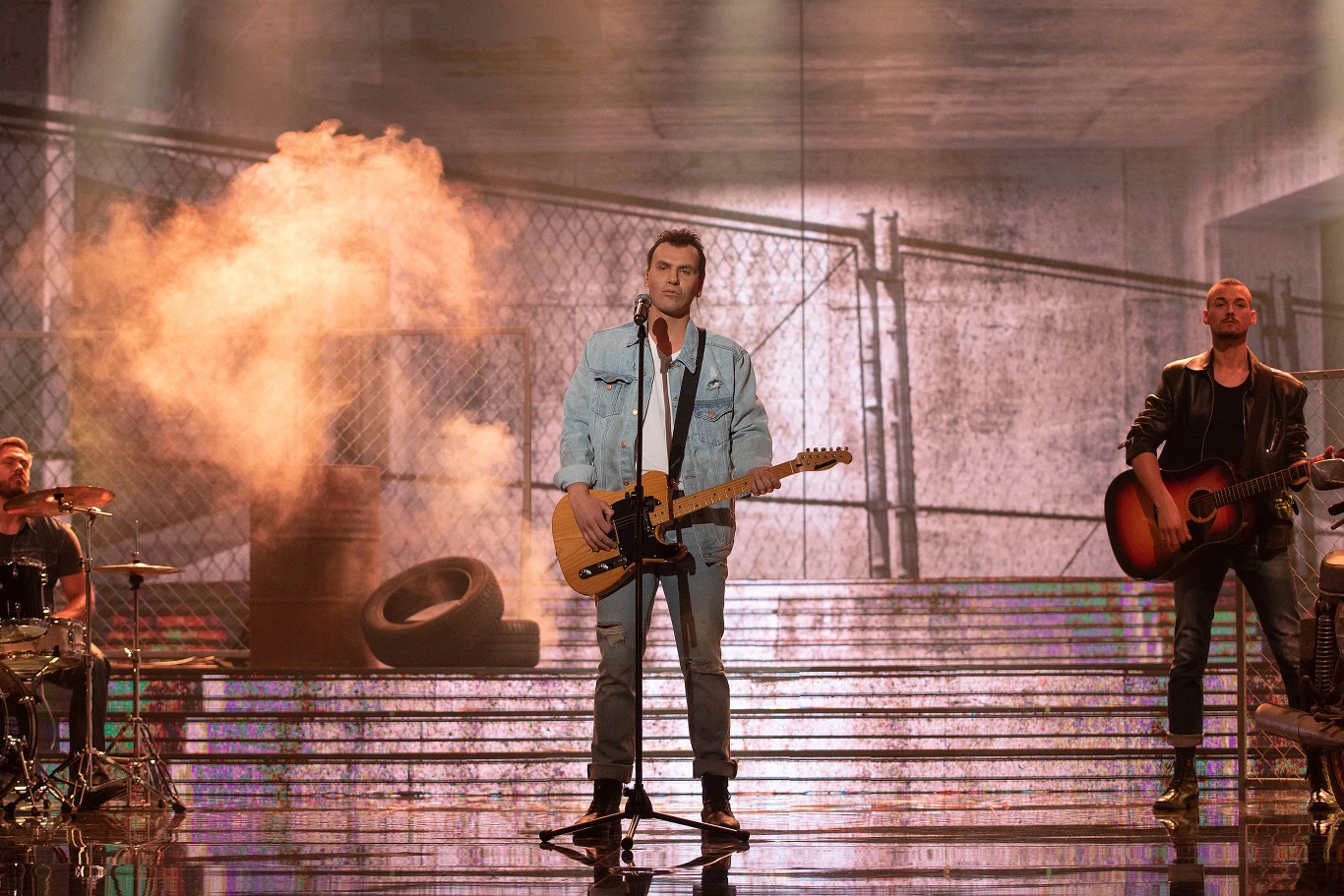 Maurycy Popiel jako Tomek Lipiński Maurycy Popiel jako Tomek Lipiński