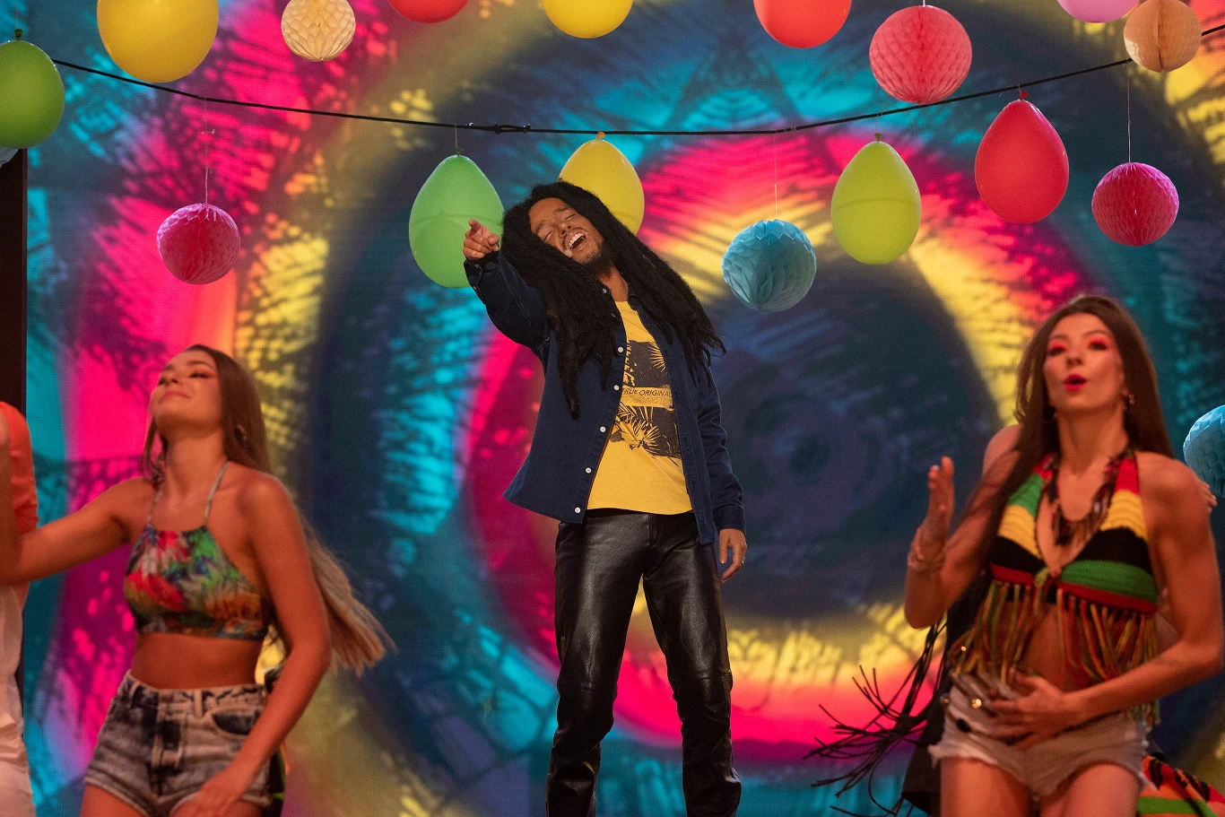 Natalia Avelon jako Bob Marley Natalia Avelon jako Bob Marley