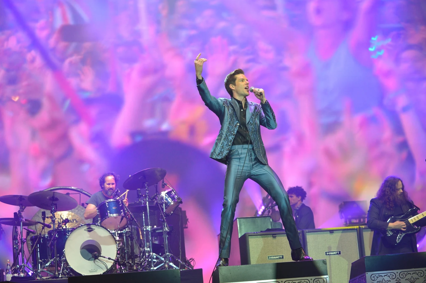 Brandon Flowers (The Killers) w akcji Brandon Flowers (The Killers) w akcji