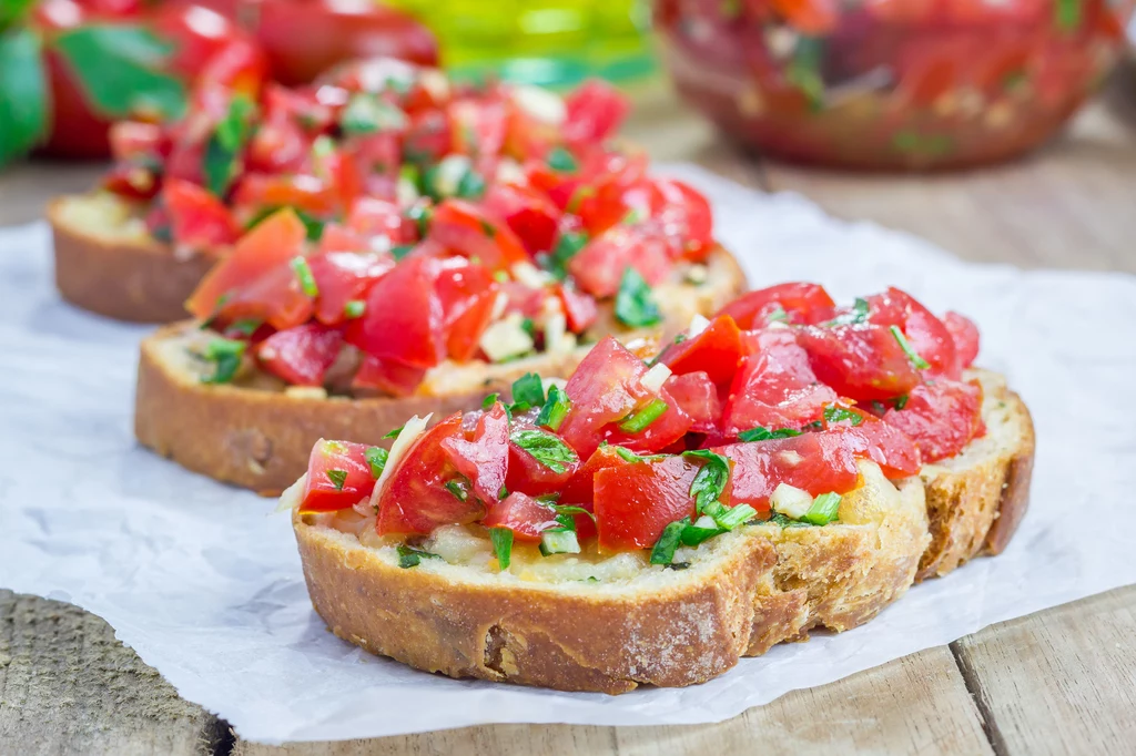 Bruschetta z pomidorami