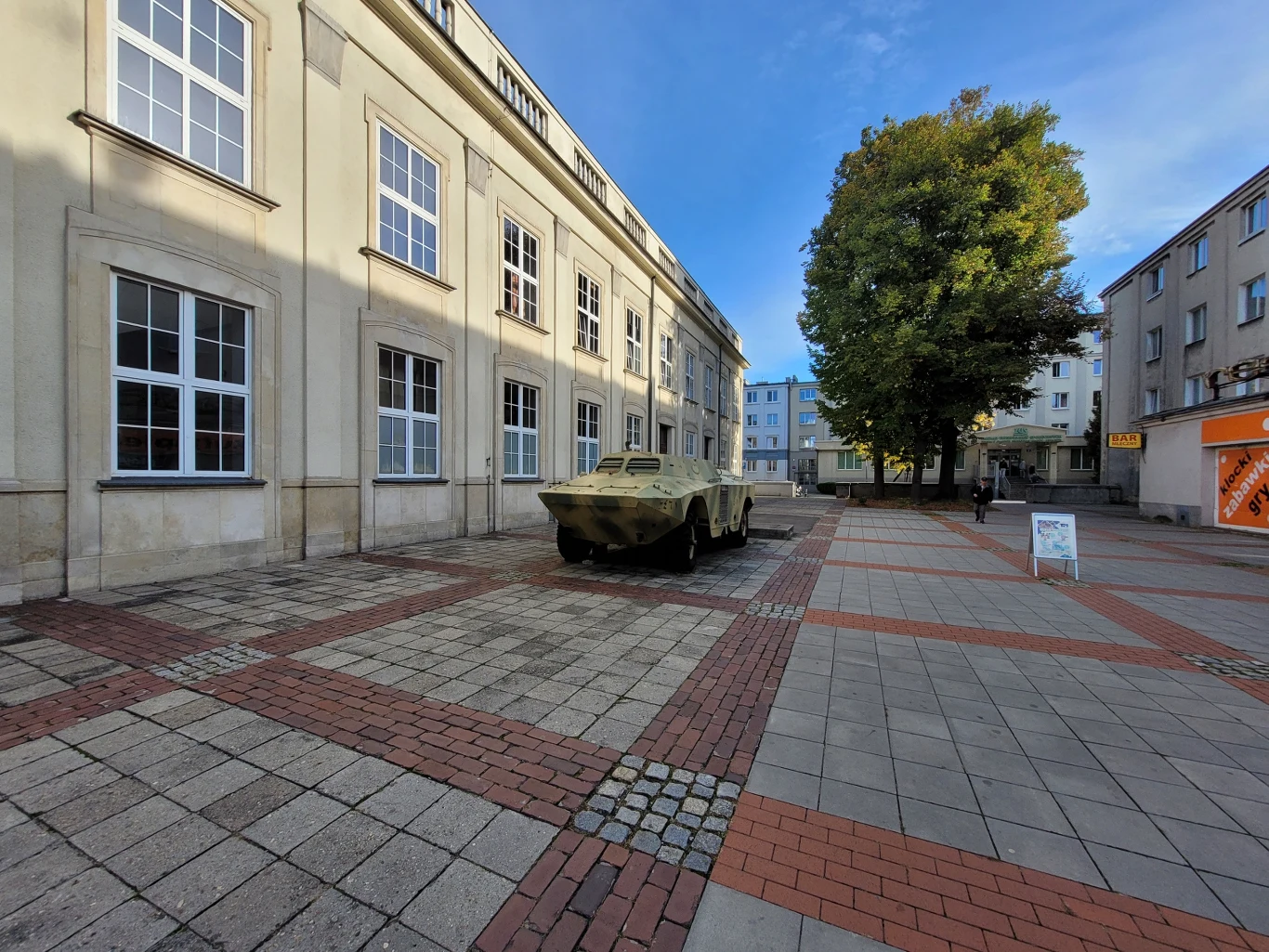 Obiektyw ultraszerokokątny