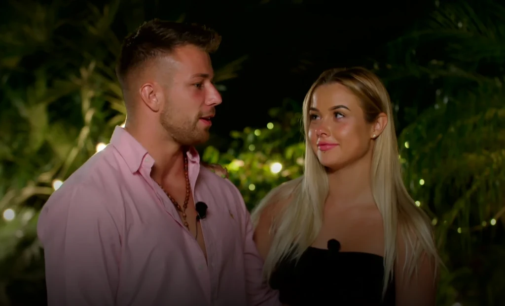 Oliwia i Mikołaj - "Love Island. Wyspa miłości" Oliwia i Mikołaj - "Love Island. Wyspa miłości"