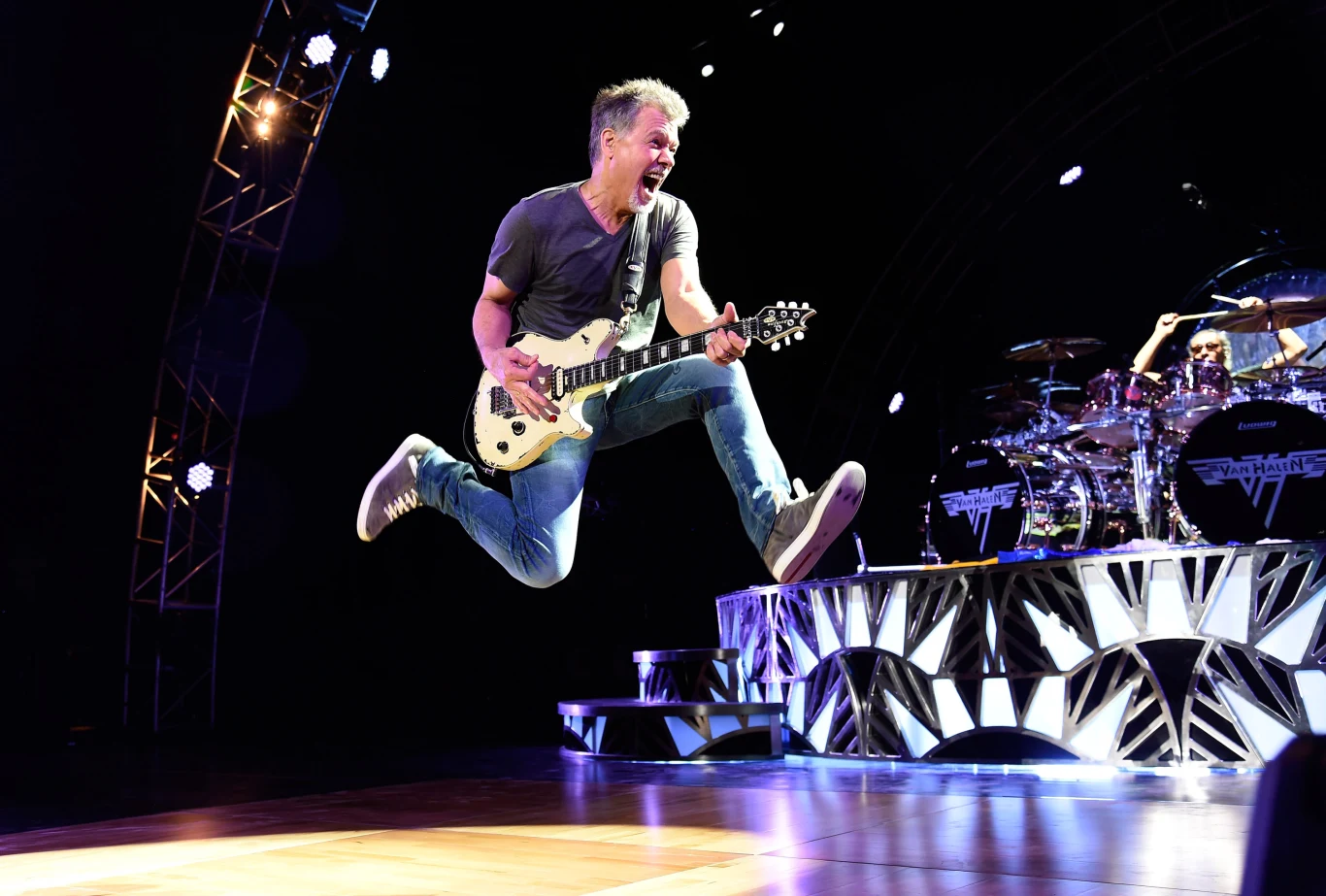 Eddie Van Halen (1955 - 2020)
