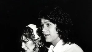 Valerie Bertinelli i Eddie Van Halen w dniu swojego ślubu - 11 kwietnia 1981 r.