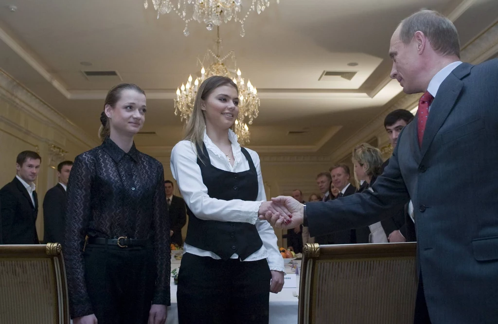 To jedno z nielicznych zdjęć, na których jest Kabajewa z Putinem