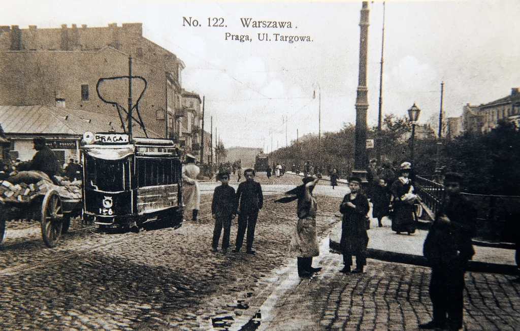 Martwe dzieci policja znajdywała w rynsztokach warszawskich ulic