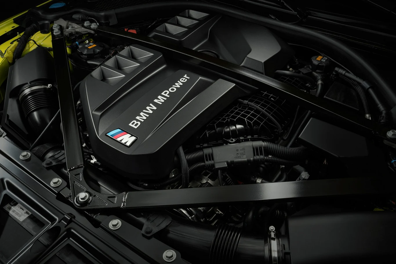 BMW M3 i M4 Competition