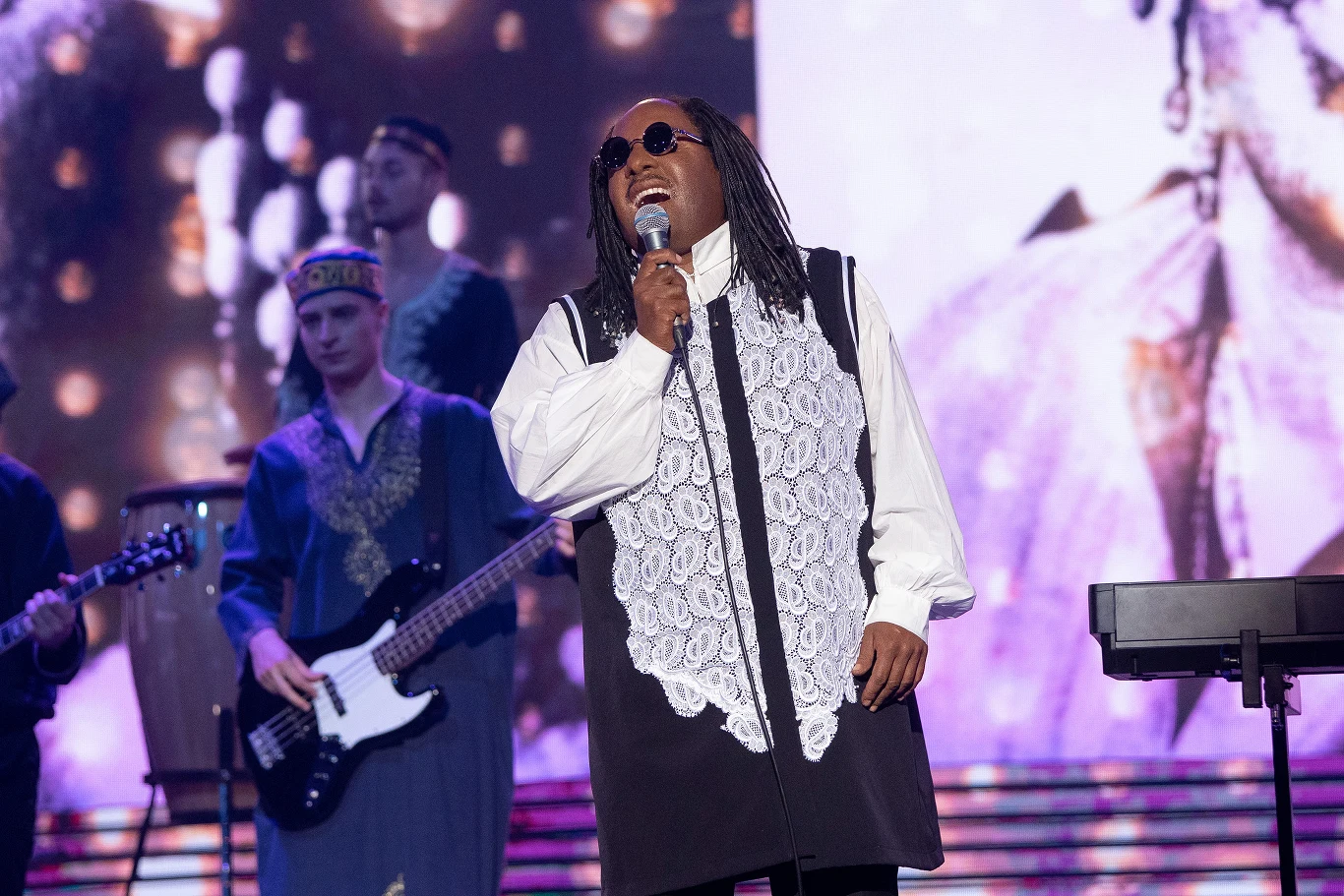 Czadoman jako Stevie Wonder