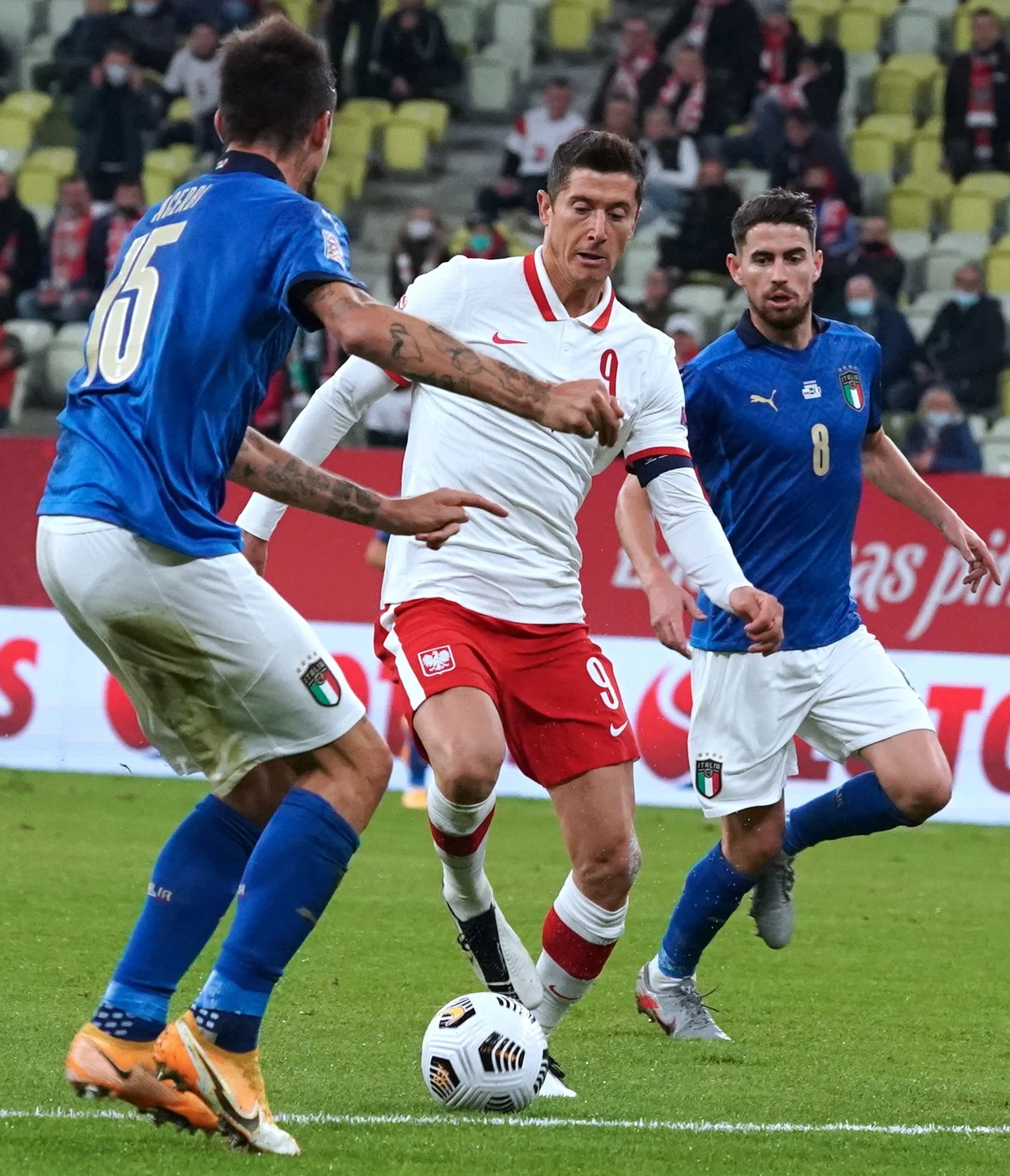 Robert Lewandowski w meczu z Włochami Robert Lewandowski w meczu z Włochami