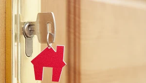 Zakup domu lub mieszkania, którego jeszcze nie ma w rzeczywistości, nakłada na kupującego bardzo duże ryzyko inwestycyjne