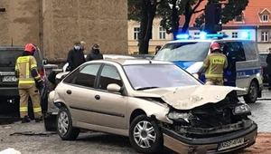 Mocno rozbite Renault Laguna
