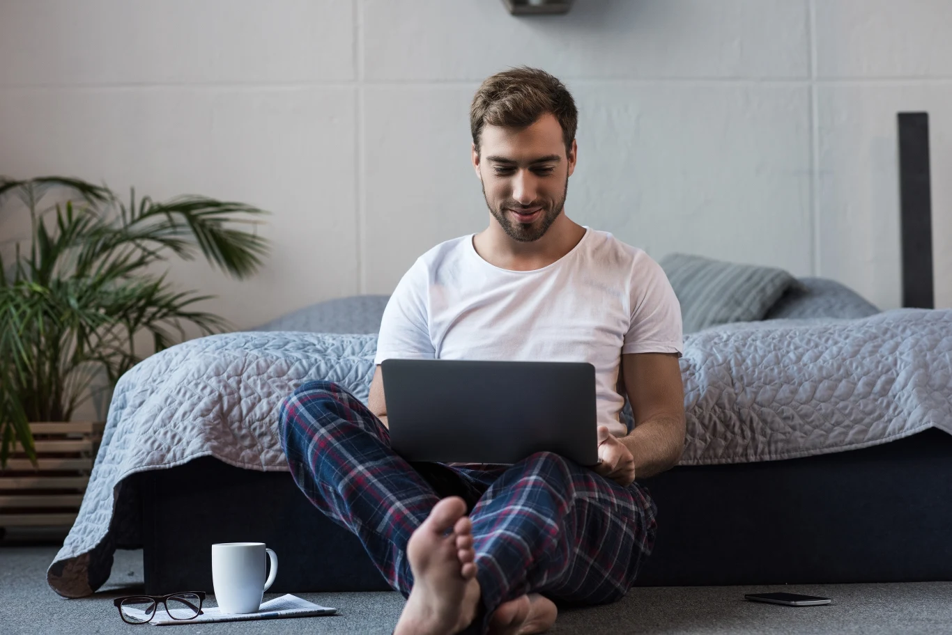 Osoby po "detoksie" czuły się lepiej niż te, które korzystały z Facebooka normalnie