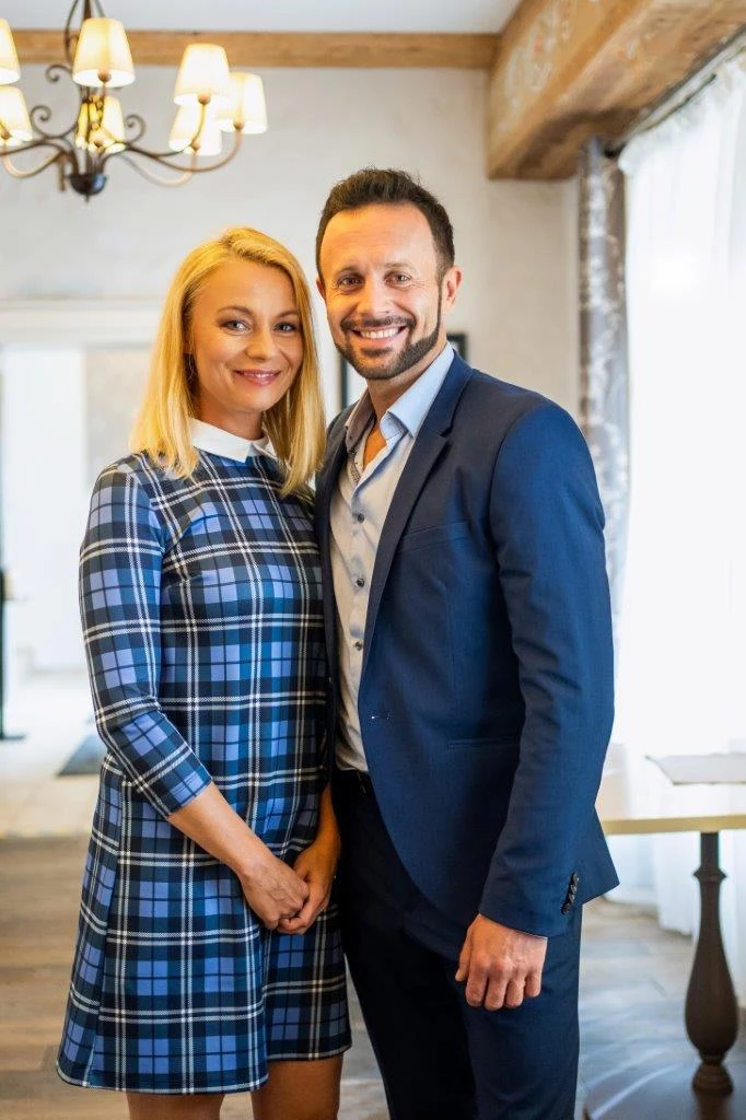 Anna Ilczuk i Przemysław Cypryański na planie "Pierwszej miłości"