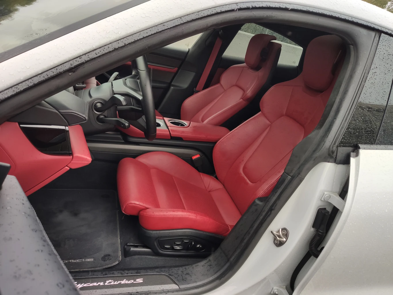Porsche Taycan Turbo S