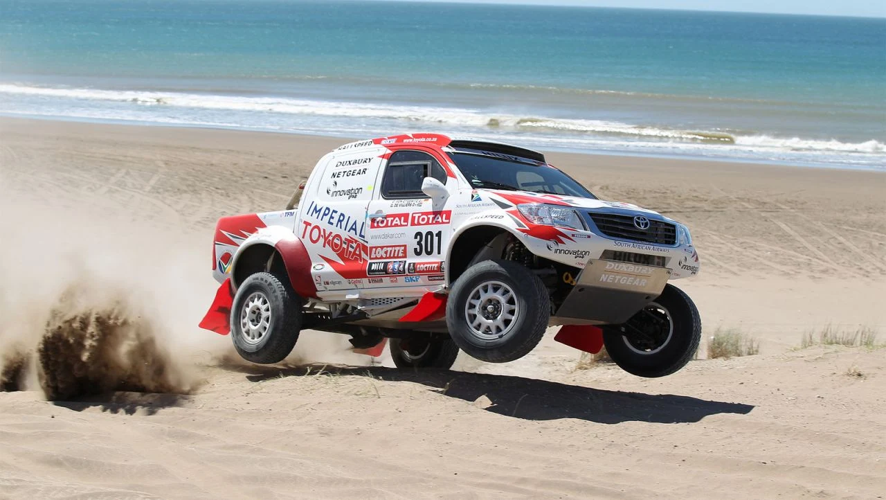 2012 - Hilux Dakar
