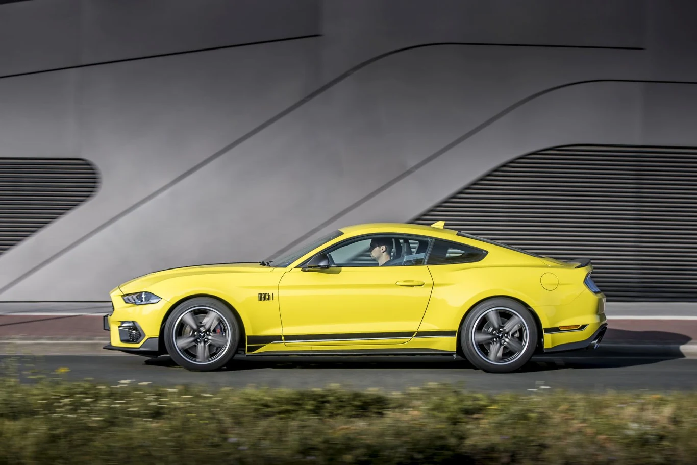 Ford Mustang Mach 1