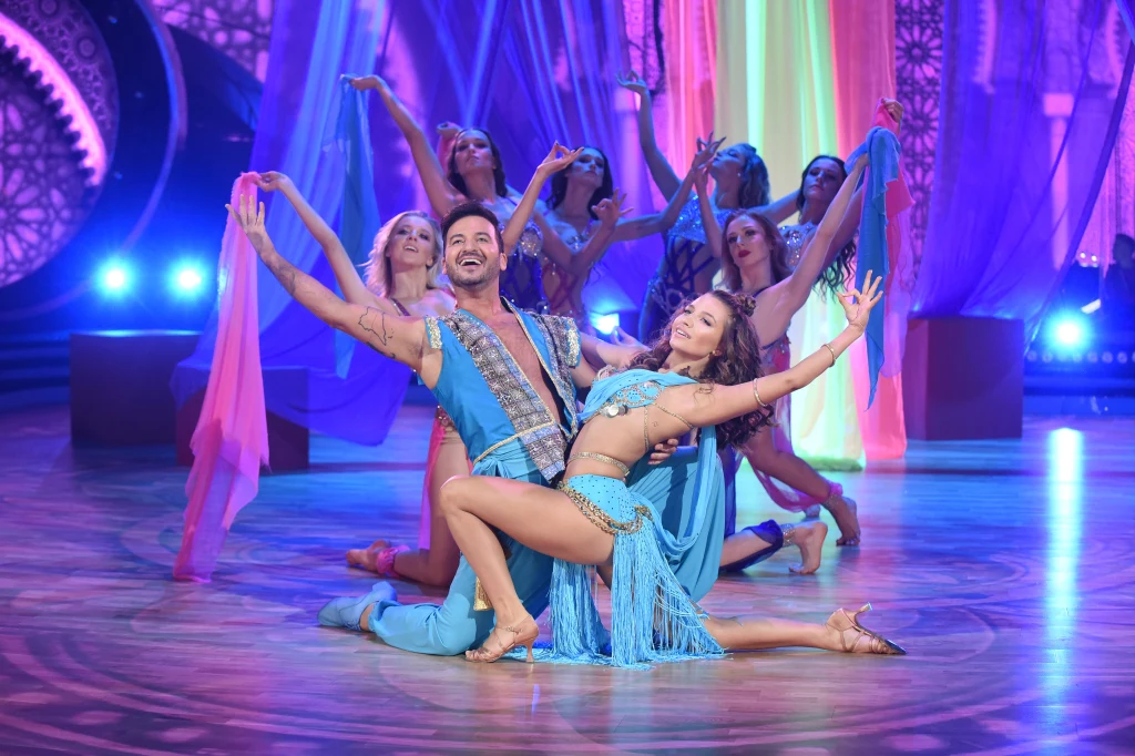 Uczestnicy półfinałowego odcinka "Tańca z gwiazdami" Uczestnicy półfinałowego odcinka "Tańca z gwiazdami"