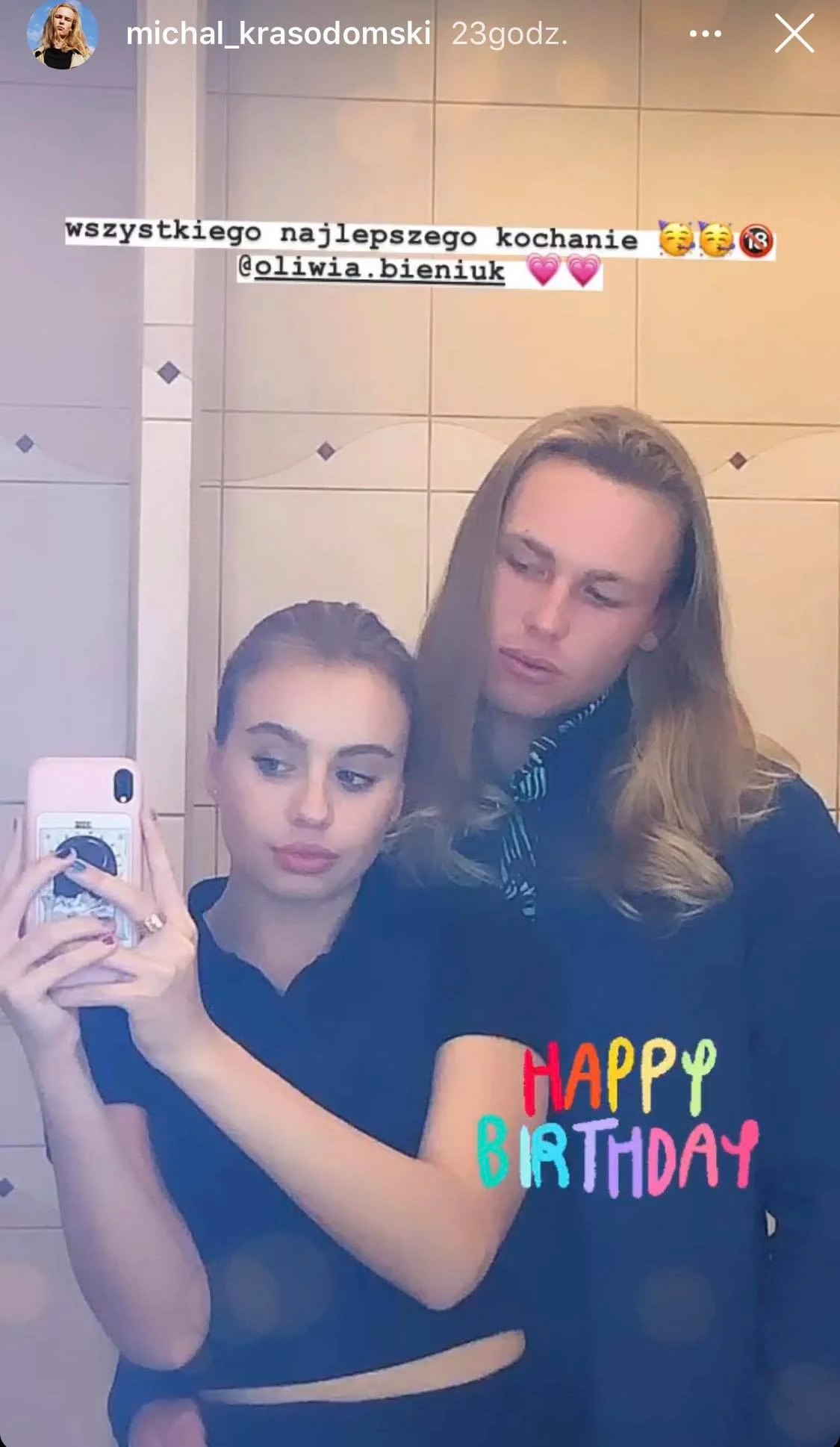 Chłopak Oliwii Bieniuk zamieścił zdjęcie z nią Chłopak Oliwii Bieniuk zamieścił zdjęcie z nią