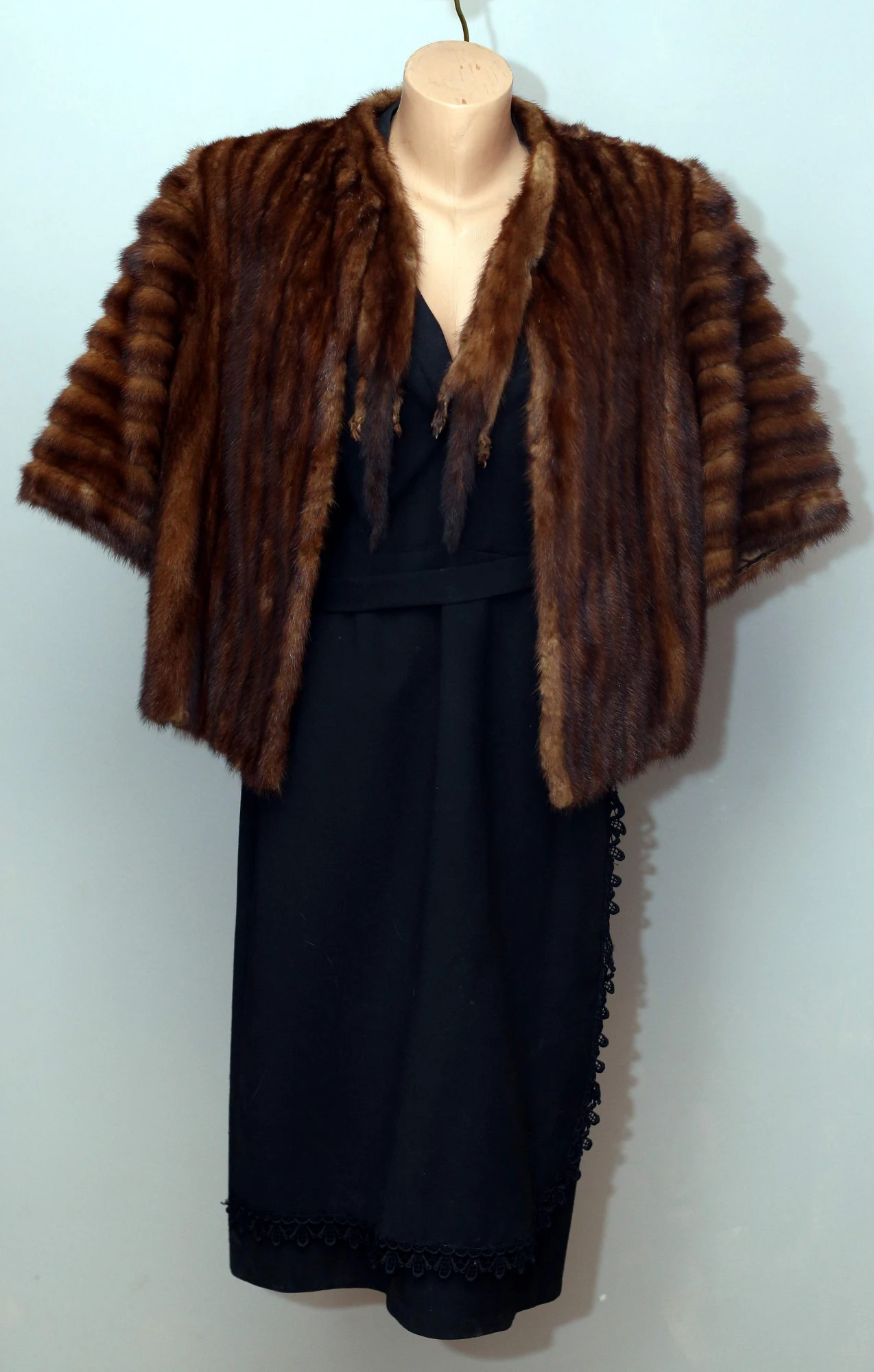 Ubranie, w którym została pochowana Nina Andrycz Ubranie, w którym została pochowana Nina Andrycz